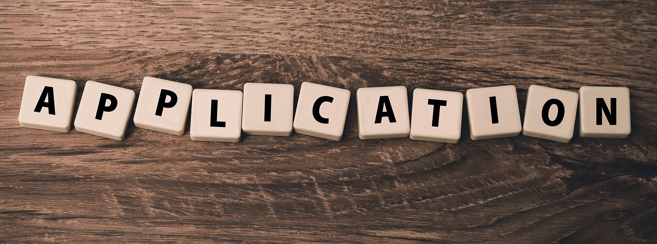 Wird künstliche Intelligenz menschliche Arbeitsplätze komplett ersetzen?